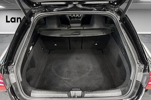 Mercedes-Benz CLA200 15 of 18
