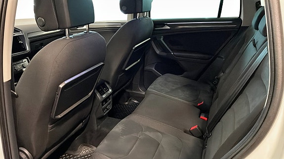 Volkswagen Tiguan 11 of 13
