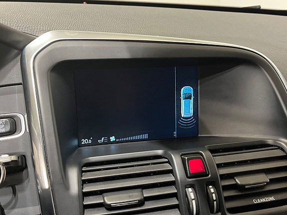 Volvo XC60 20 of 21