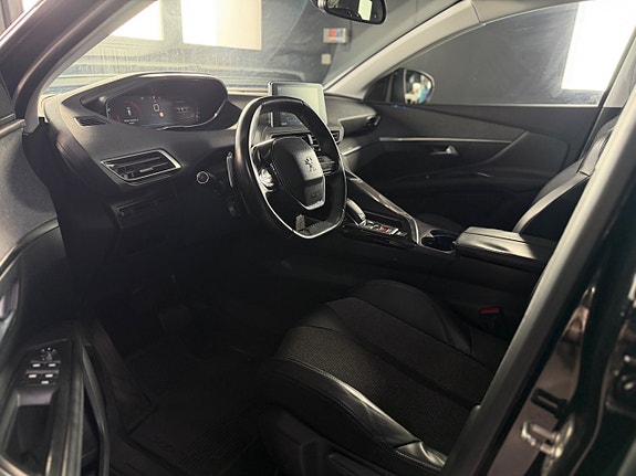Peugeot 3008 5 of 13
