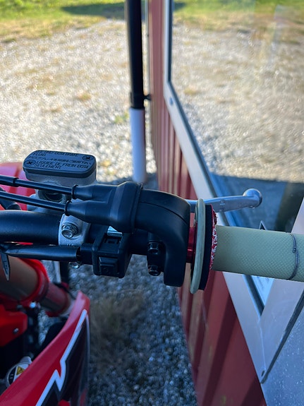 Honda CRF450 10 of 13