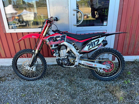 Honda CRF450 5 of 13