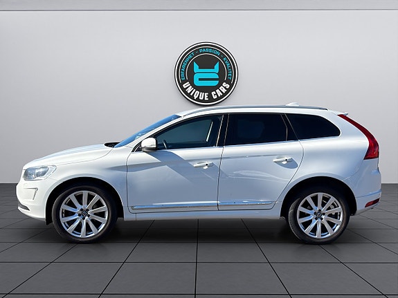 Volvo XC60 6 of 23
