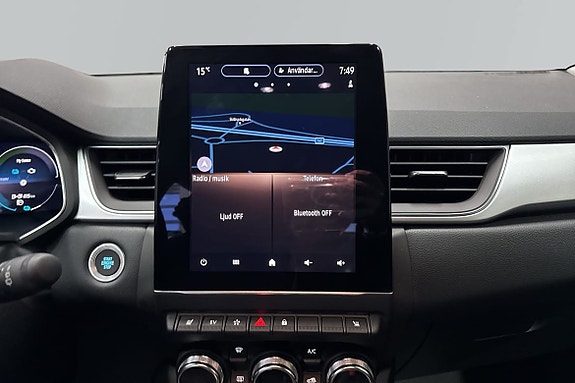 Renault Captur 6 of 18