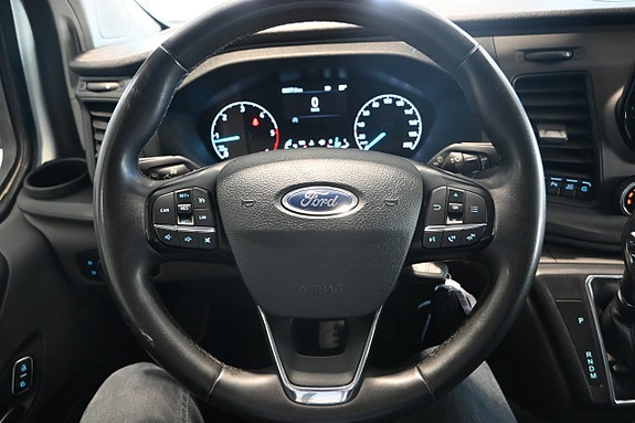 Ford Transit Custom 14 of 25