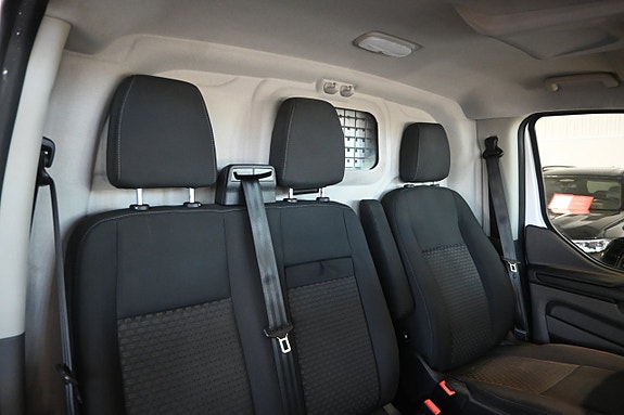 Ford Transit Custom 10 of 25