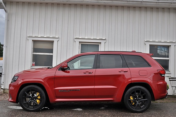 Jeep Grand Cherokee 3 of 16
