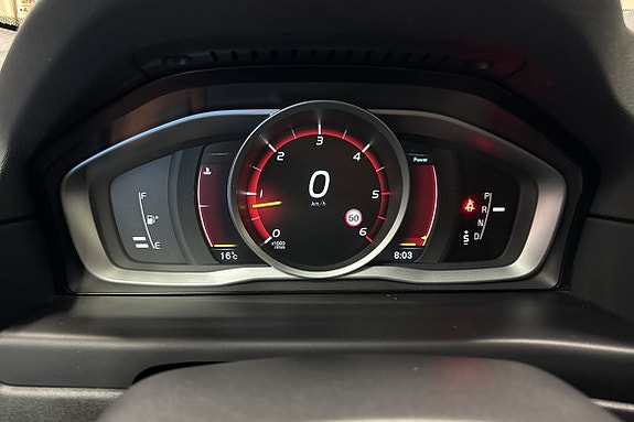 Volvo XC70 14 of 23