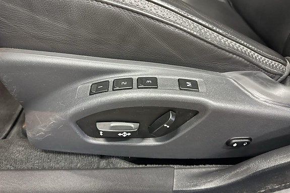 Volvo XC70 21 of 23