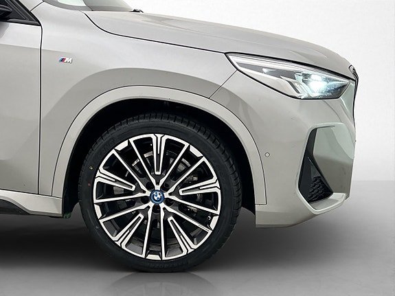 BMW X1 11 of 30