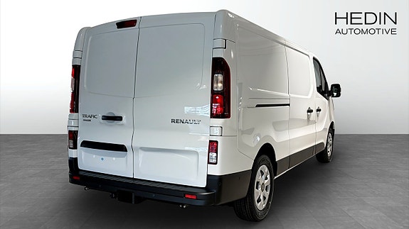 Renault Trafic 2 of 9