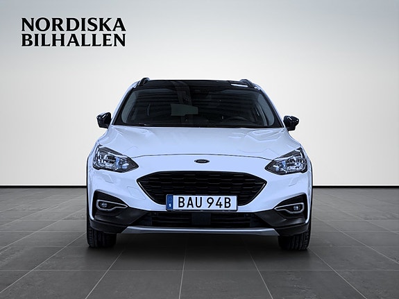Ford Focus 2 of 17