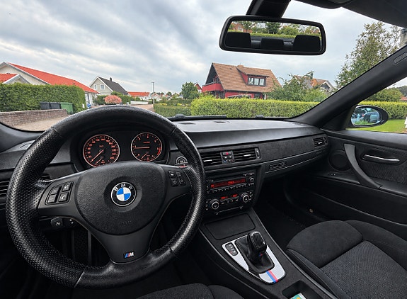BMW 320d 8 of 13