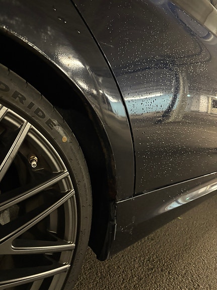 BMW 320d 10 of 13