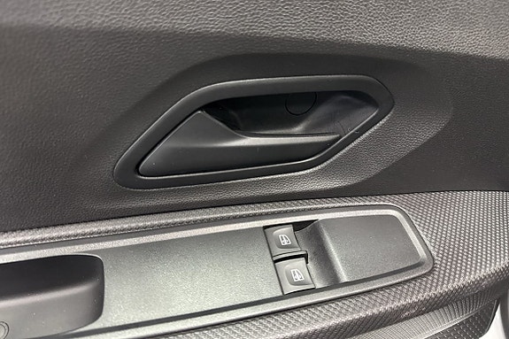 Dacia Sandero 13 of 17
