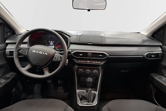 Dacia Sandero 5 of 17