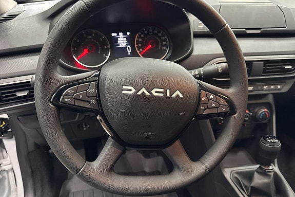 Dacia Sandero 14 of 17