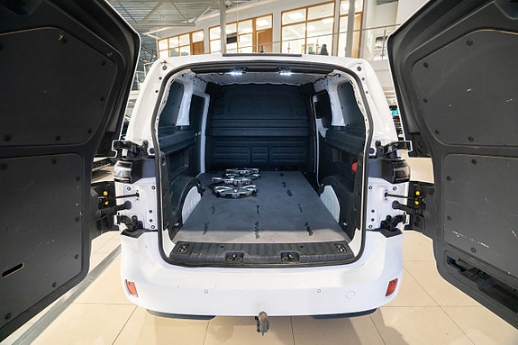 Volkswagen ID. Buzz 15 of 21