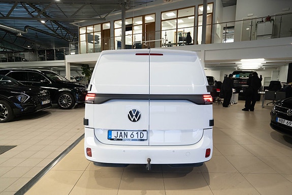 Volkswagen ID. Buzz 8 of 21