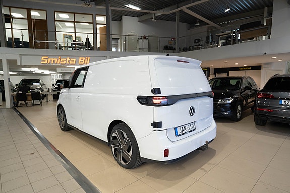 Volkswagen ID. Buzz 9 of 21