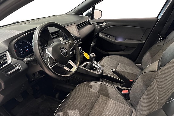 Renault Clio 14 of 22