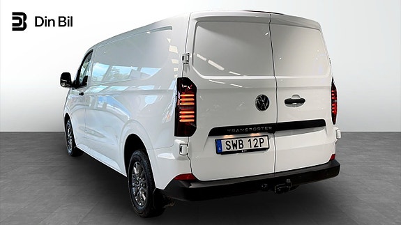 Volkswagen Transporter 4 of 12