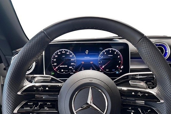 Mercedes-Benz CLE53 7 of 21