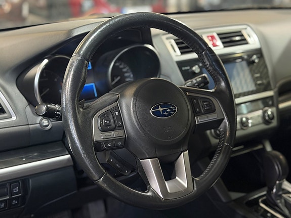 Subaru Outback 17 of 30