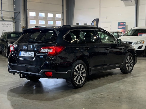Subaru Outback 2 of 30