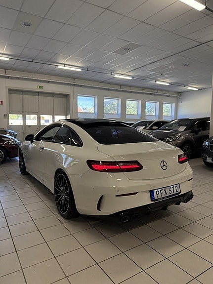 Mercedes-Benz E220 d 6 of 23
