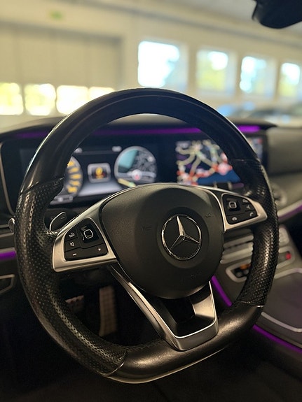 Mercedes-Benz E220 d 11 of 23