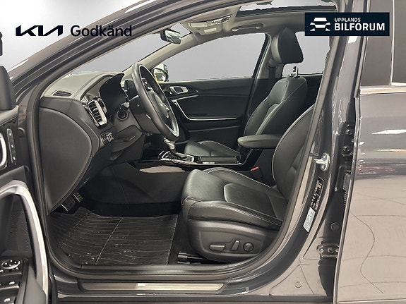 Kia XCeed 8 of 19