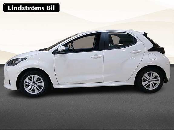 Toyota Yaris 6 of 22