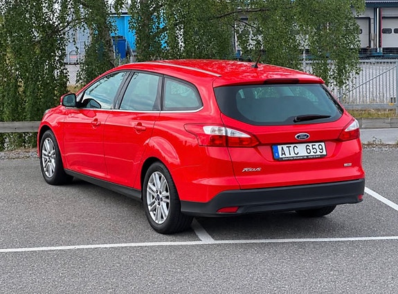 Ford Focus 3 of 10