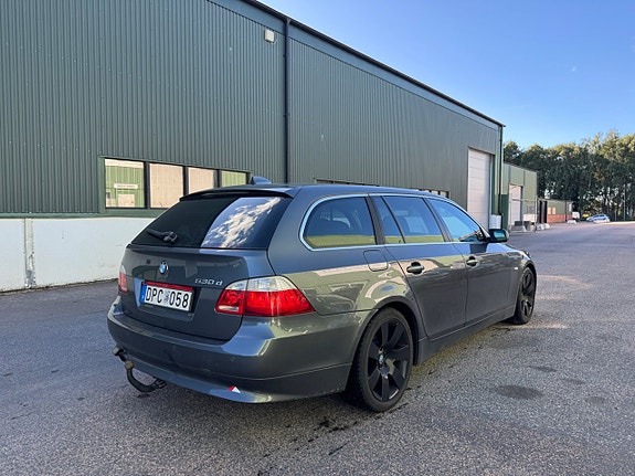 BMW 530d 3 of 16