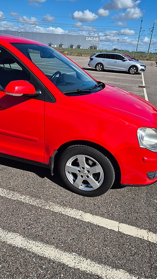 Volkswagen Polo 6 of 16