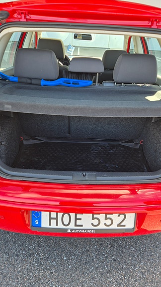 Volkswagen Polo 11 of 16