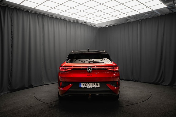 Volkswagen ID.4 GTX 8 of 26