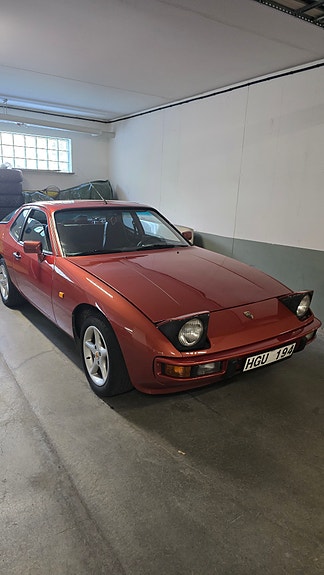 Porsche 924 19 of 19