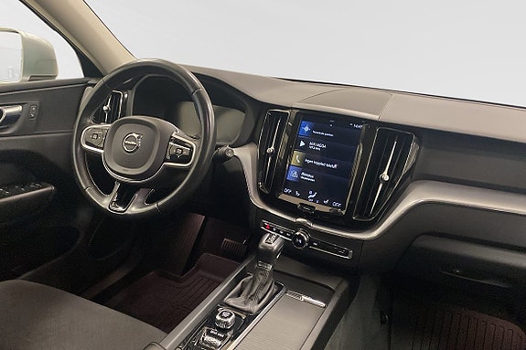 Volvo XC60 9 of 14