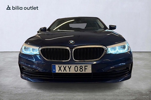 BMW 520d 2 of 23