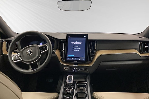 Volvo XC60 9 of 12