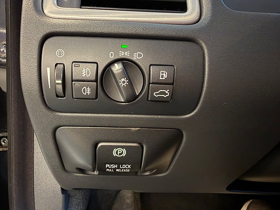 Volvo V70 30 of 30