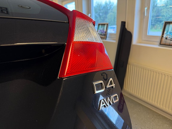 Volvo V70 13 of 30