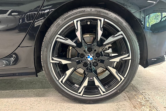 BMW 120 17 of 20