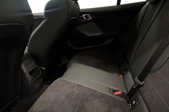 BMW 120 11 of 20