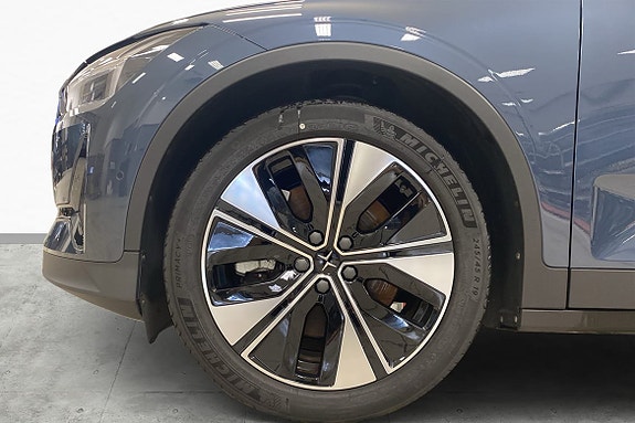 Polestar 2 6 of 17