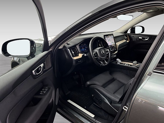 Volvo XC60 9 of 11