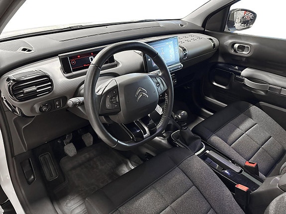 Citroen C4 Cactus 8 of 27