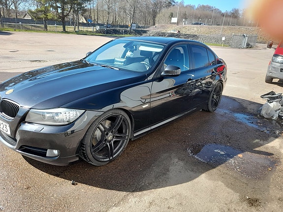 BMW 320d 5 of 7